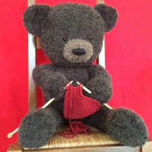 tricoter un ours en peluche